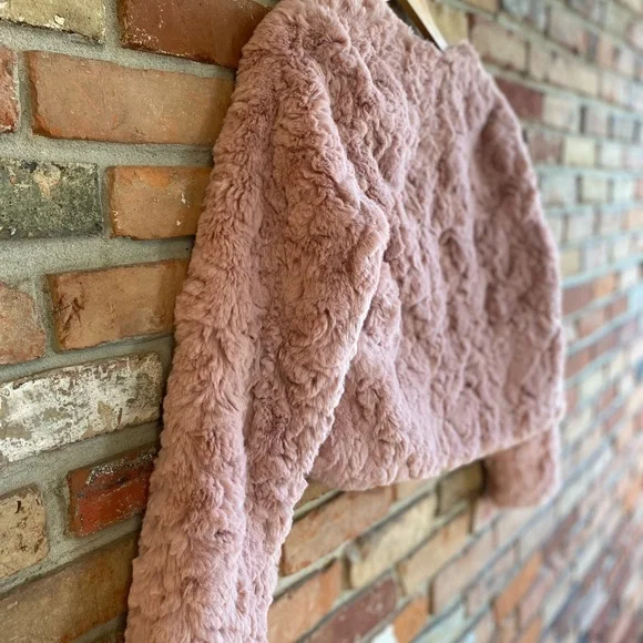Women’s Pink Faux Fur Jacket - Line & Dot - Size Small - Picture 5 of 6